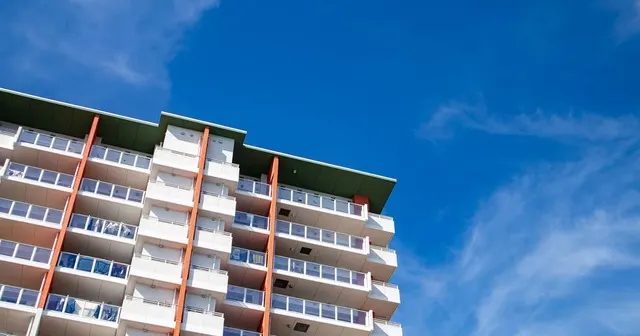 What can a condominium manager do when a neighbour does not pay?